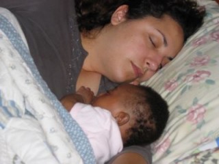 adoption-bonding-with-mommy